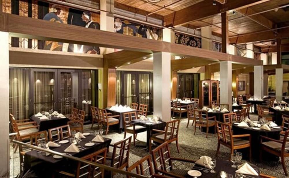 Radisson Hotel Hauppauge-Long Island 20/26
