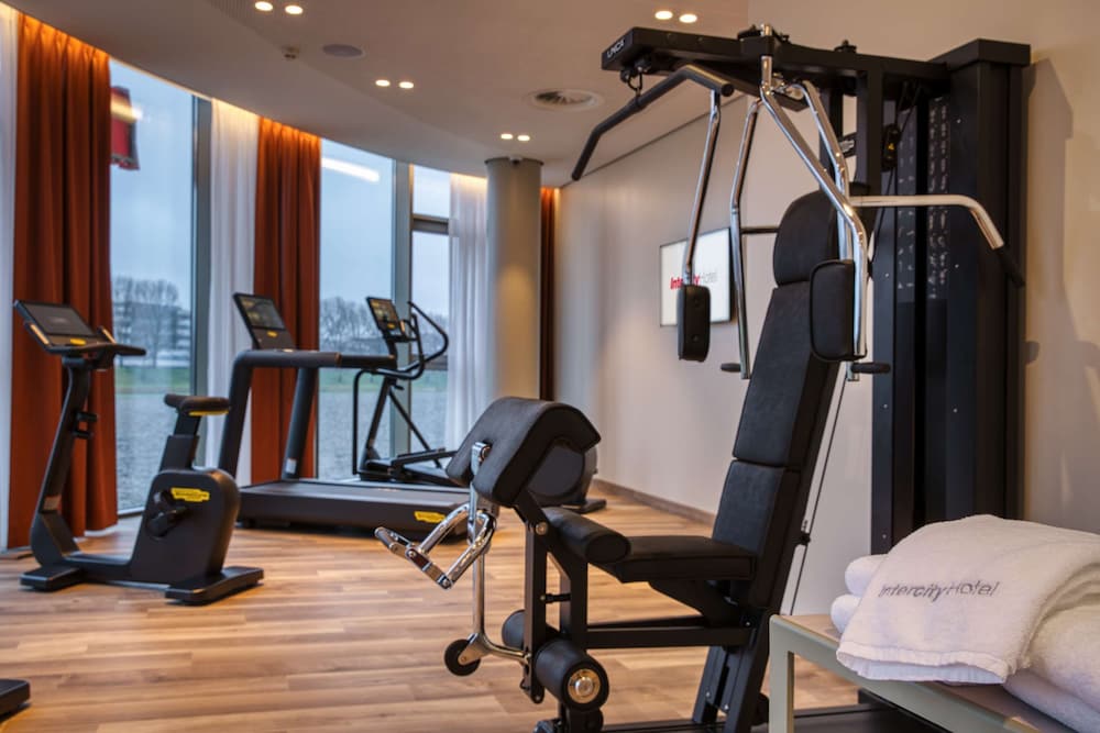 IntercityHotel Amsterdam Airport 35/60