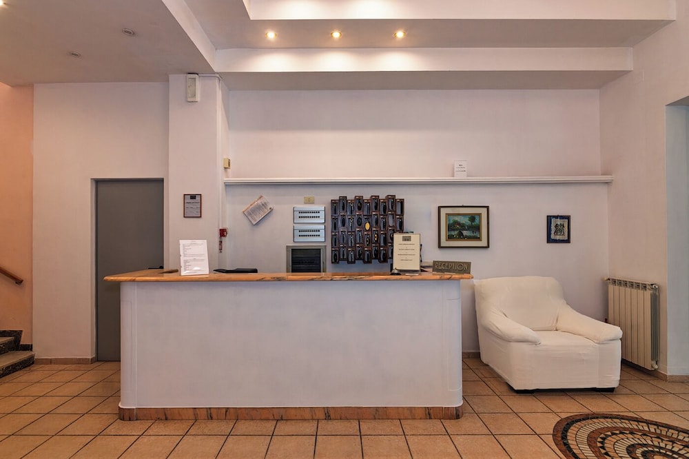Hotel Ambasciatori 10/62