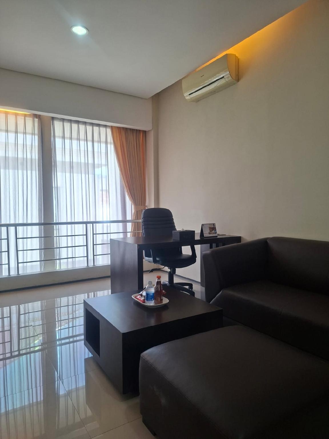 Regina Hotel Pemalang 22/32
