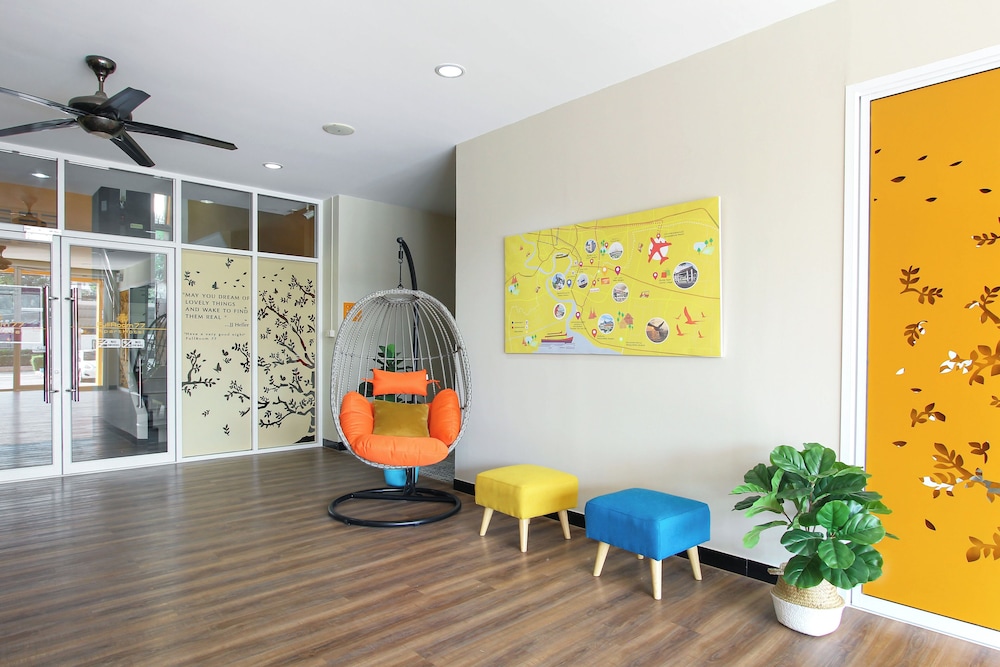 Fullroom 77 Srinakarin 60/68