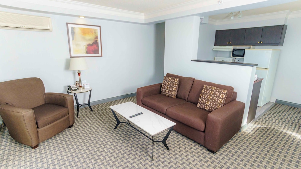 Century Plaza Hotel & Spa 55/74