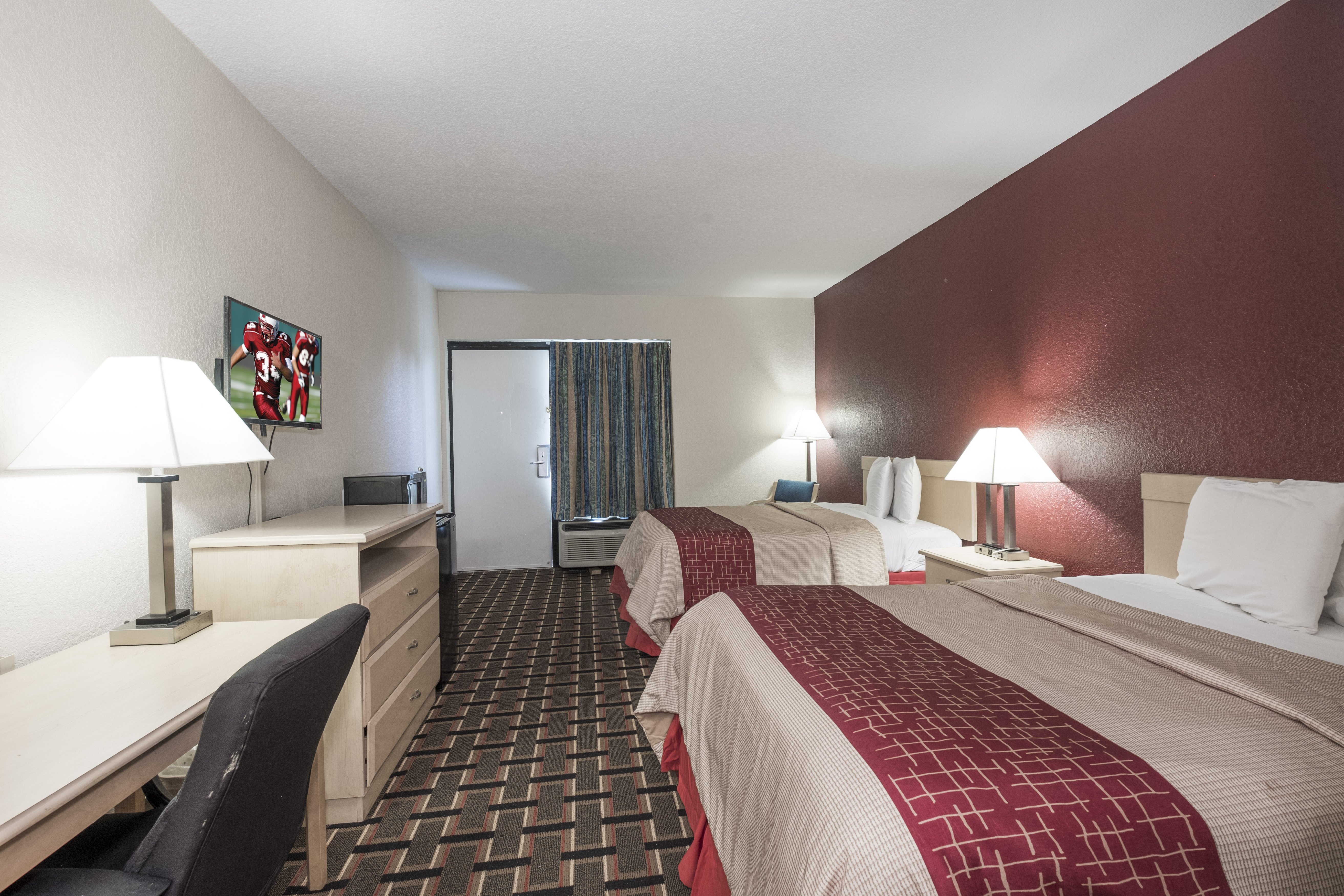 غرفة قياسية بسريرين مزدوجين، Red Roof Inn Mobile Midtown 3/9