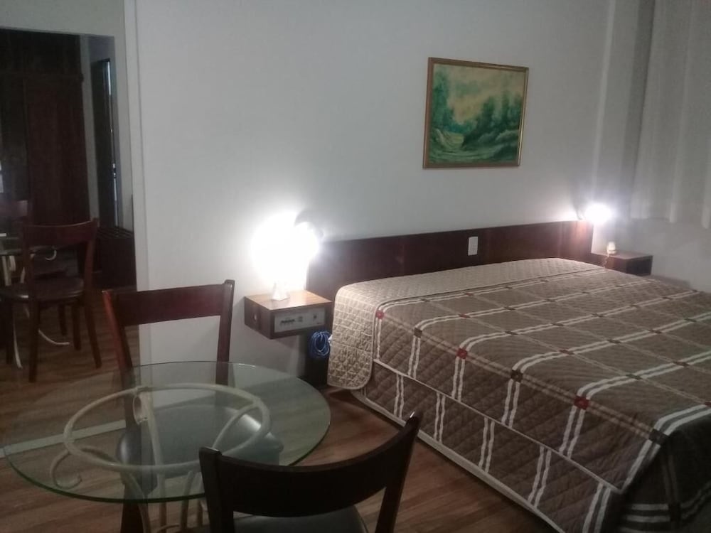 CANOAS PARQUE HOTEL 4/30
