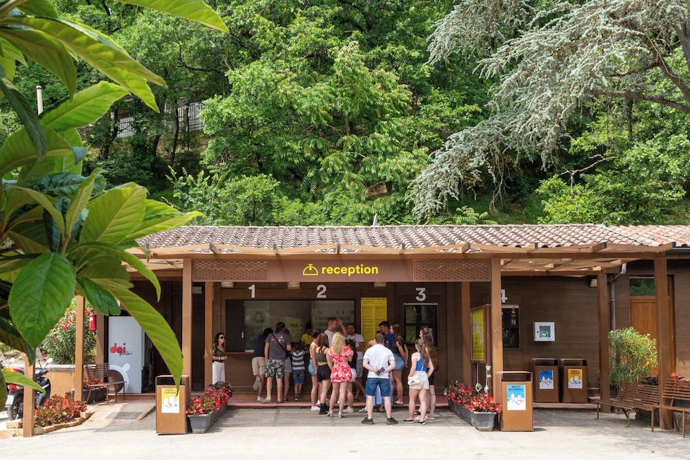 Hu Firenze Certosa Camping In Town 2/50