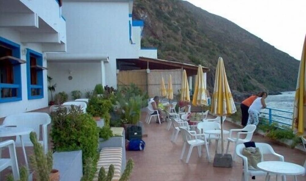 Hotel Phenicusa 17/18