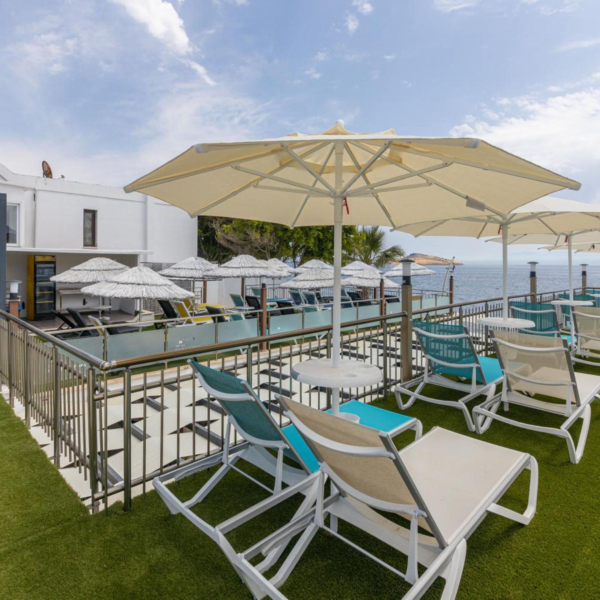 Amfora Otel 50/53