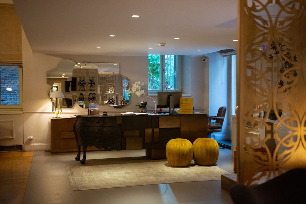 MARPESSA SMART LUXURY HOTEL 9/74