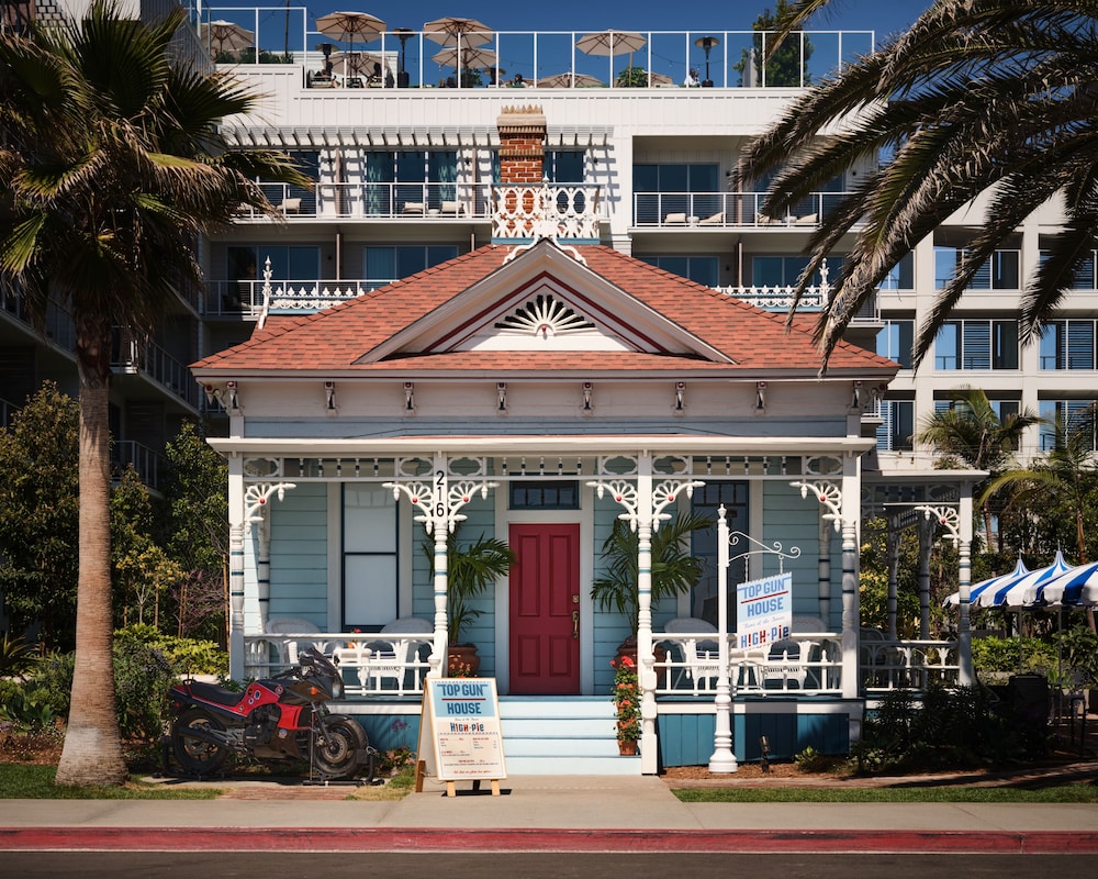MISSION PACIFIC BEACH RESORT, part of JdV by Hyatt 2/50