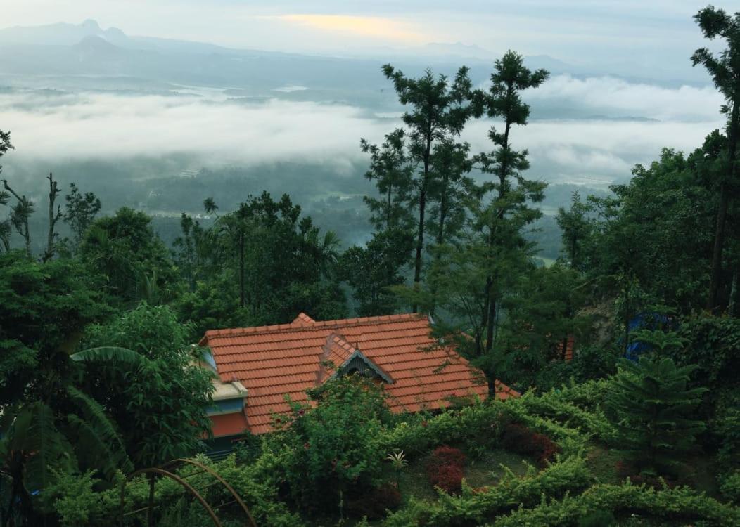 Cybele Hill Resort 28/30