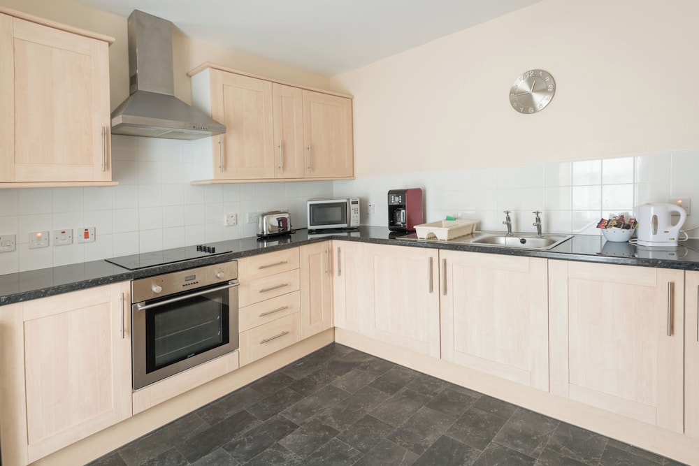 Mackays Hotel Wick 30/50