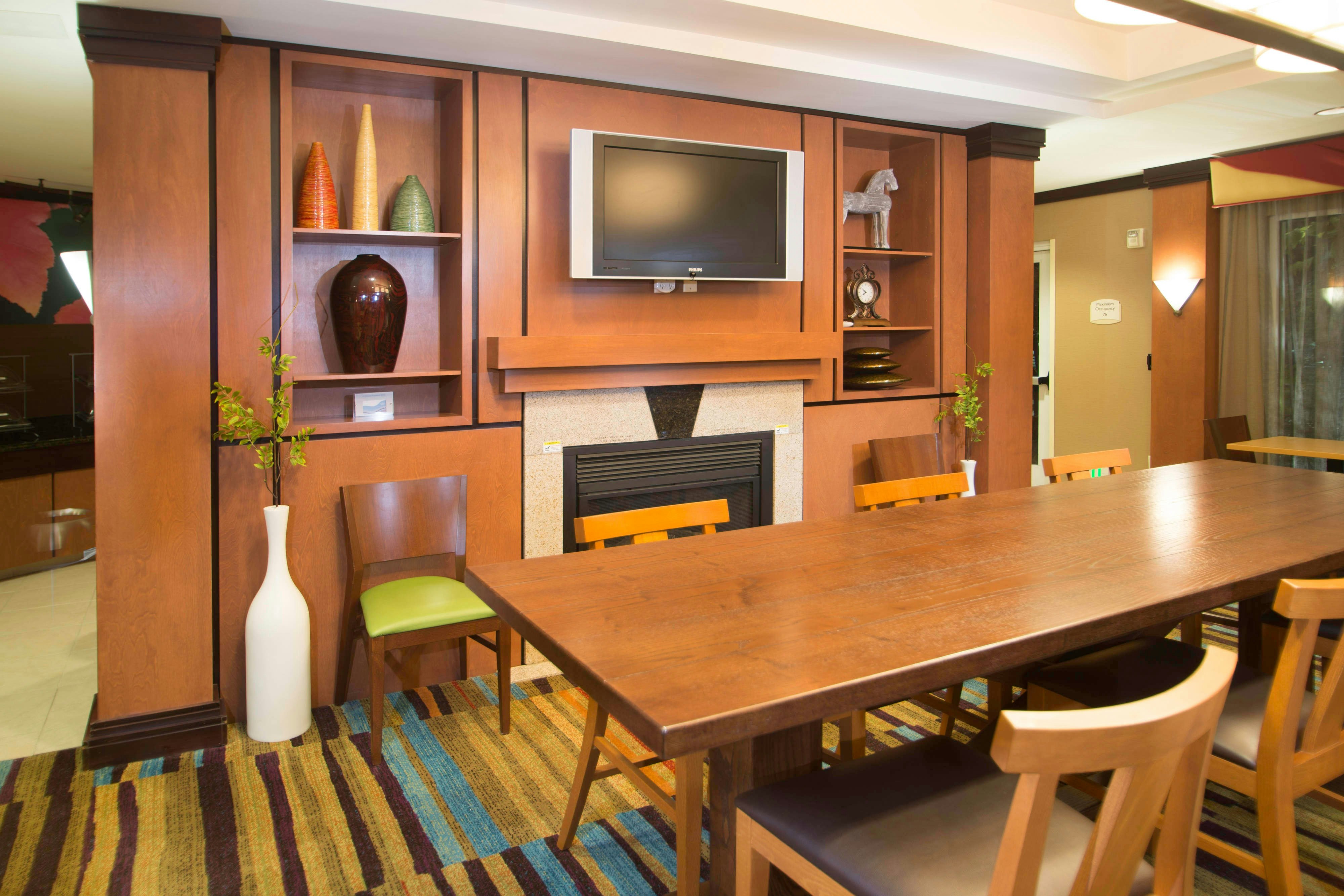 Fairfield Inn And Suites By Marriott Burley 29/31