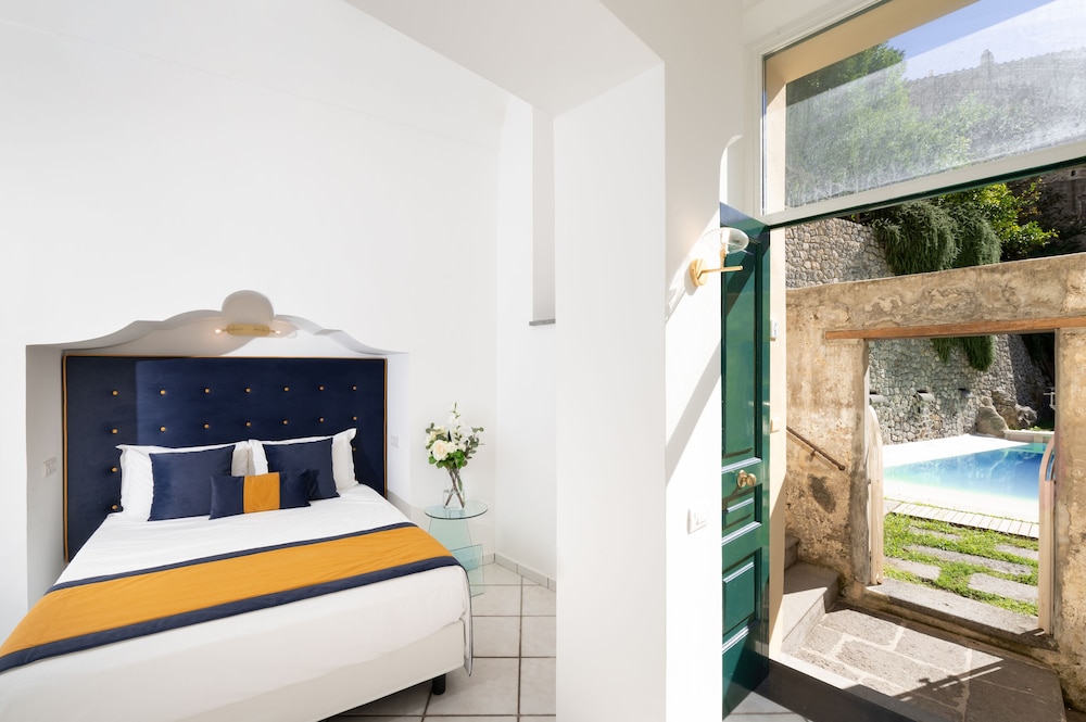 Amalfi Holiday Resort 8/52