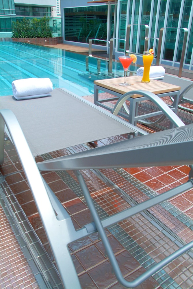 Amora Neoluxe Hotel in BANGKOK