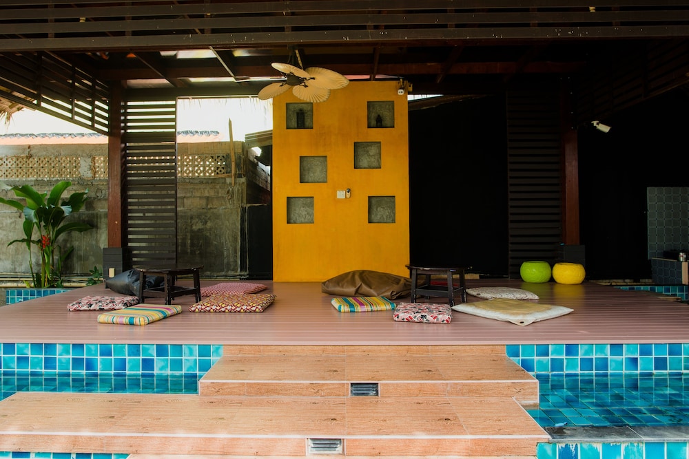 Baan Ma Feung Guest House 53/64