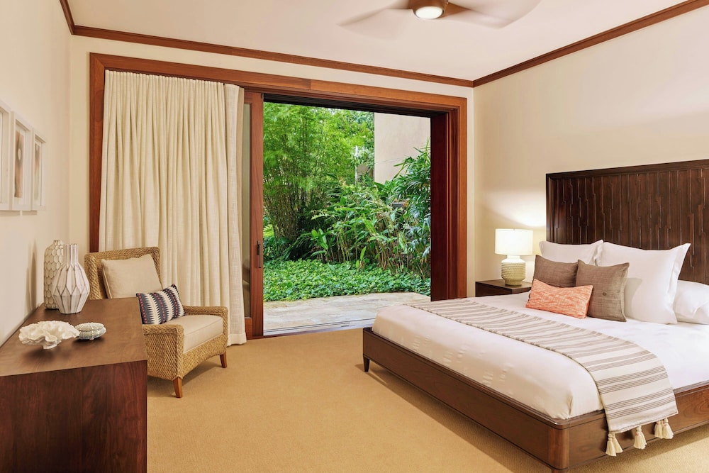 3 BEDROOMS, SUITE