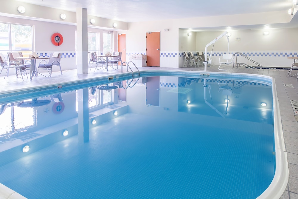 Fairfield Inn Suites By Marriott Minneapolis Burnsville 1/21