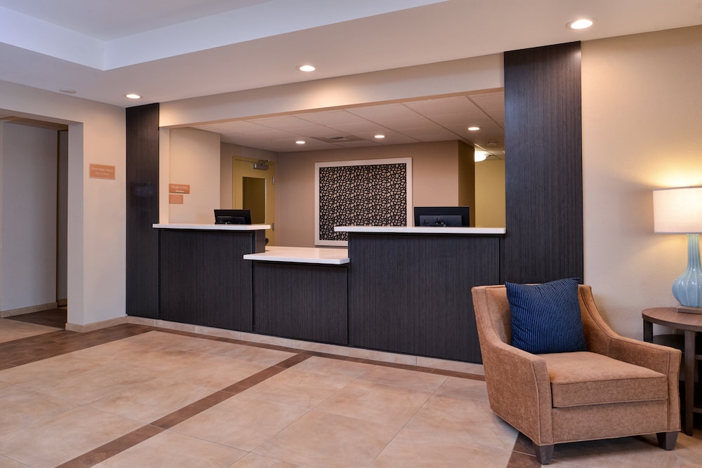 Candlewood Suites Lodi 12/43