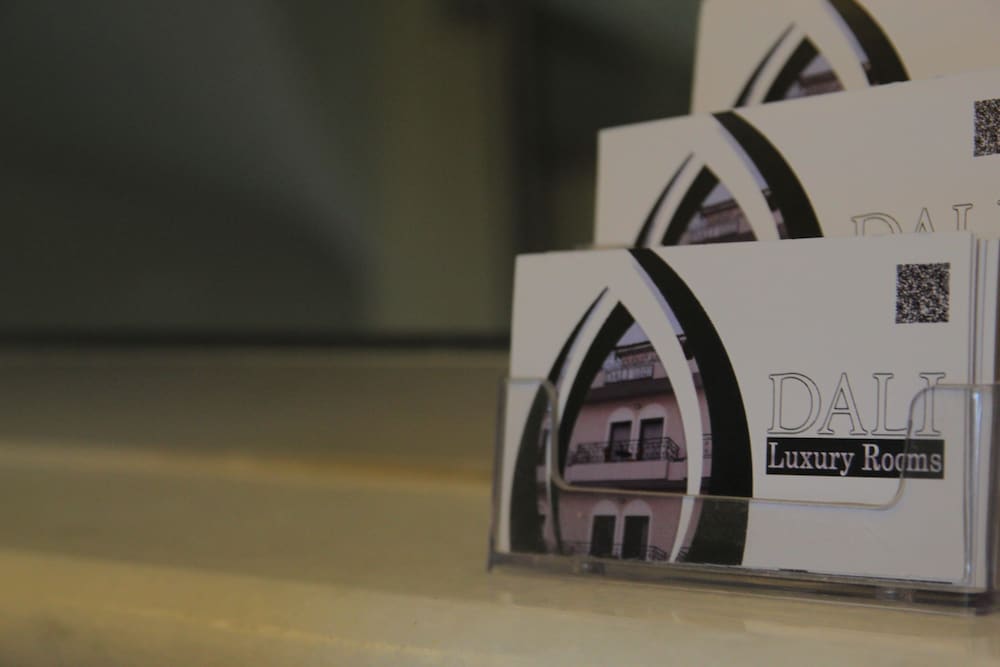 Dali Luxury Rooms 18/50