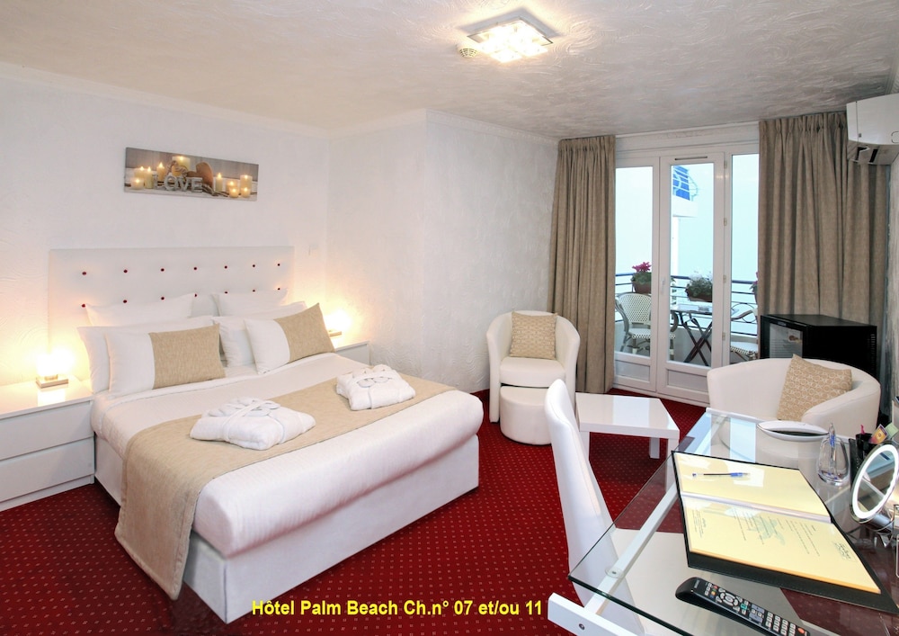Hotel Palm Beach 6/41