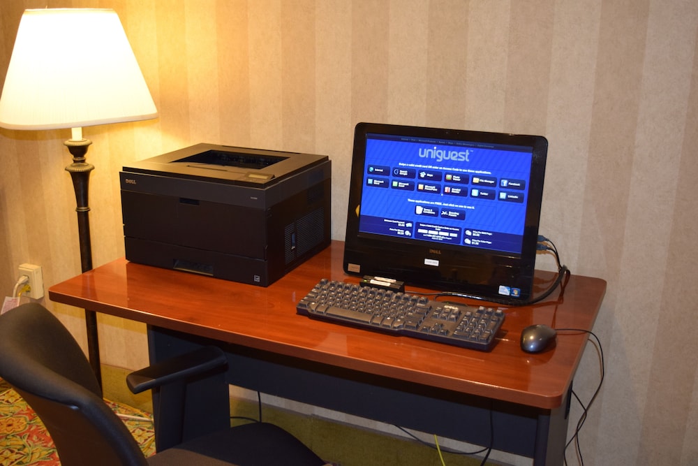 Quality Hotel & Suites At The Falls photo2