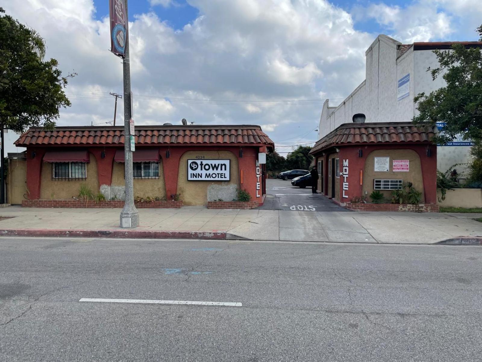 Uptown Inn 16/18