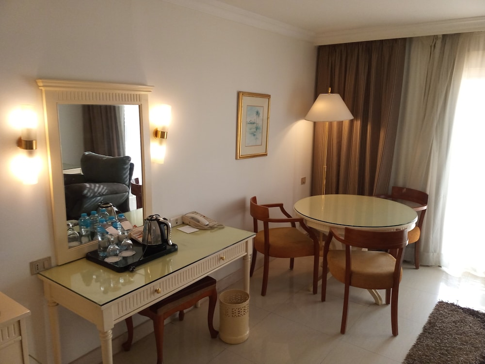Cairo Pyramids Hotel 31/50