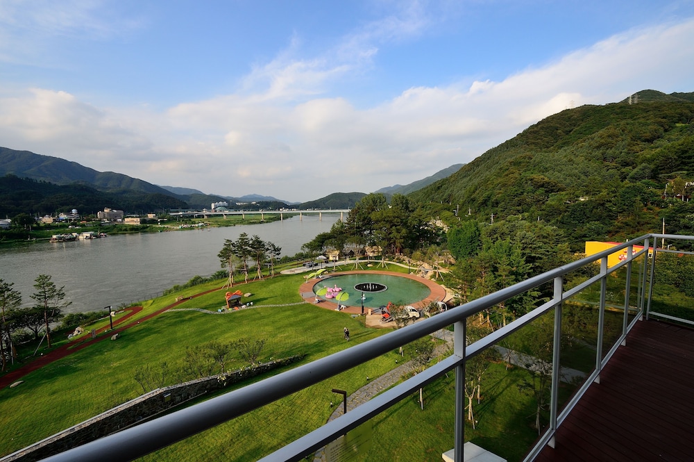 Midas Resort 42/46