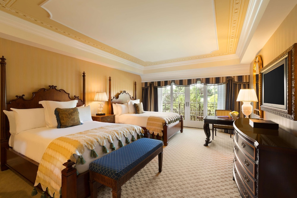Fairmont, 2 Queen Beds