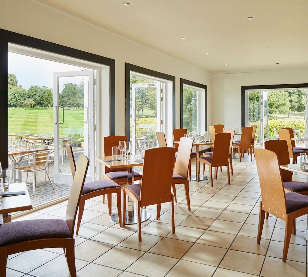 Sprowston Manor Hotel, Spa & Golf 35/48