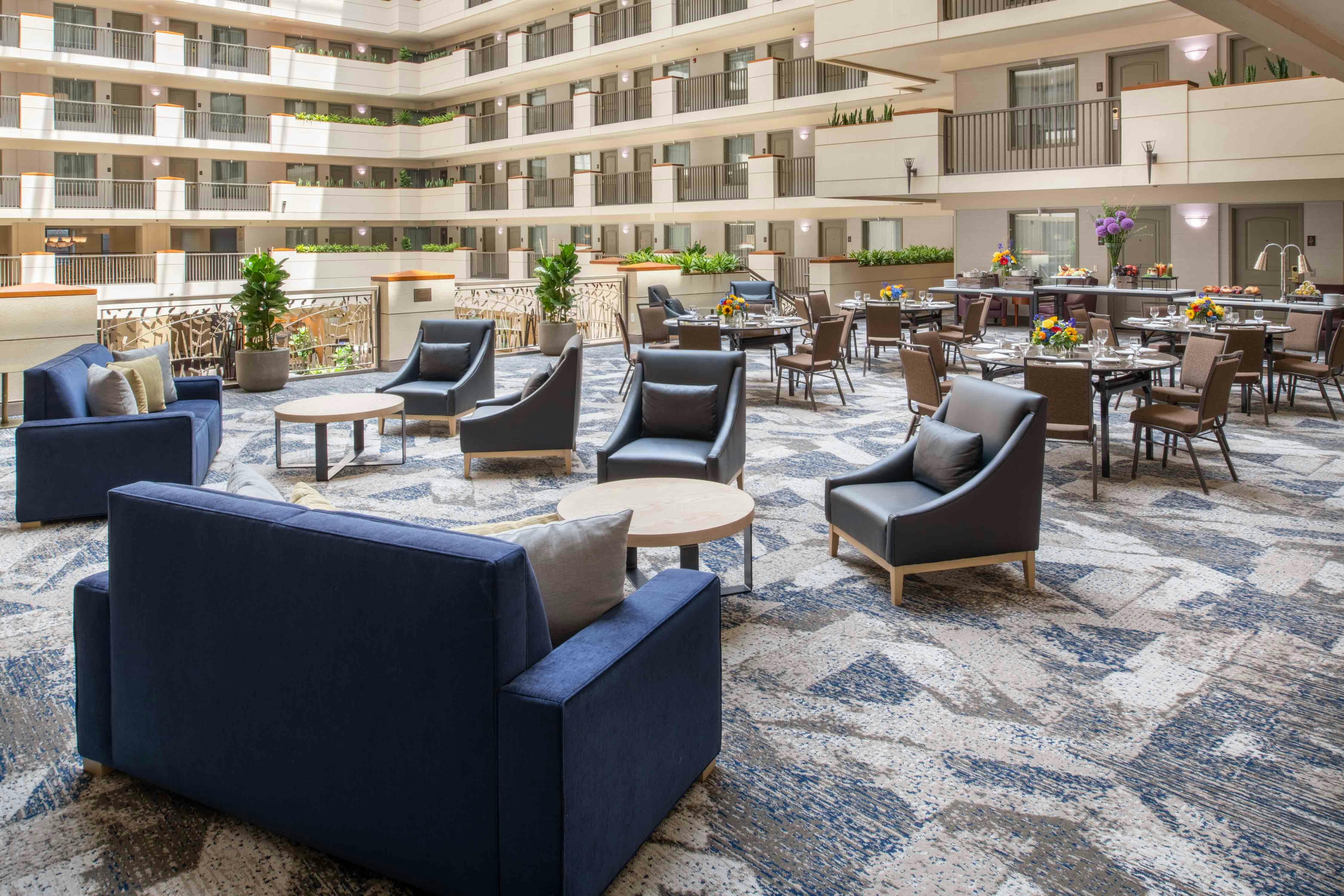 Embassy Suites by Hilton Sacramento Riverfront Promenade 43/80