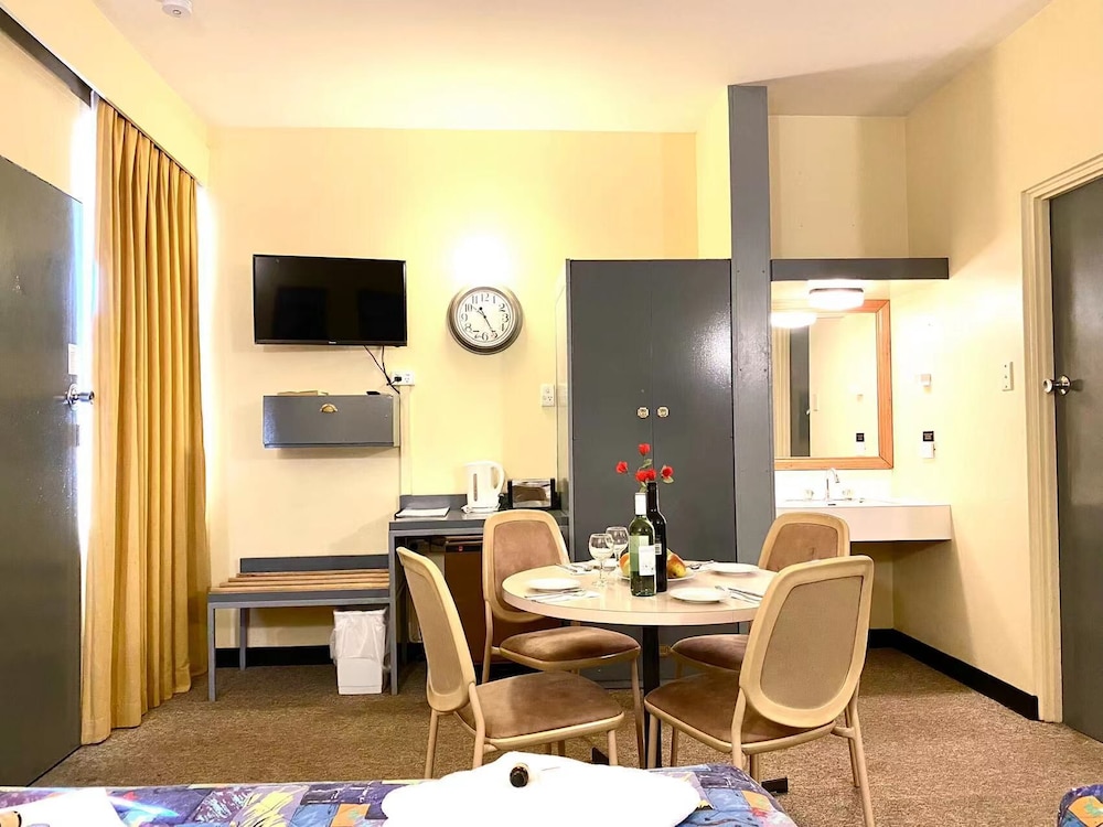 Gateway Motor Inn Narrandera 27/45