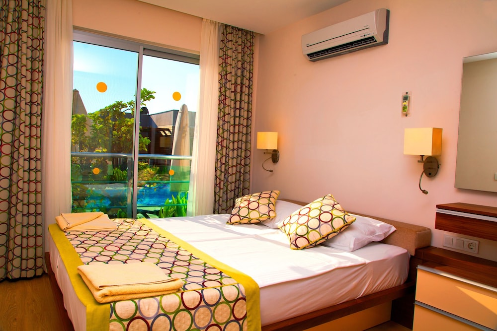 Green Garden Suites Hotel 6/29