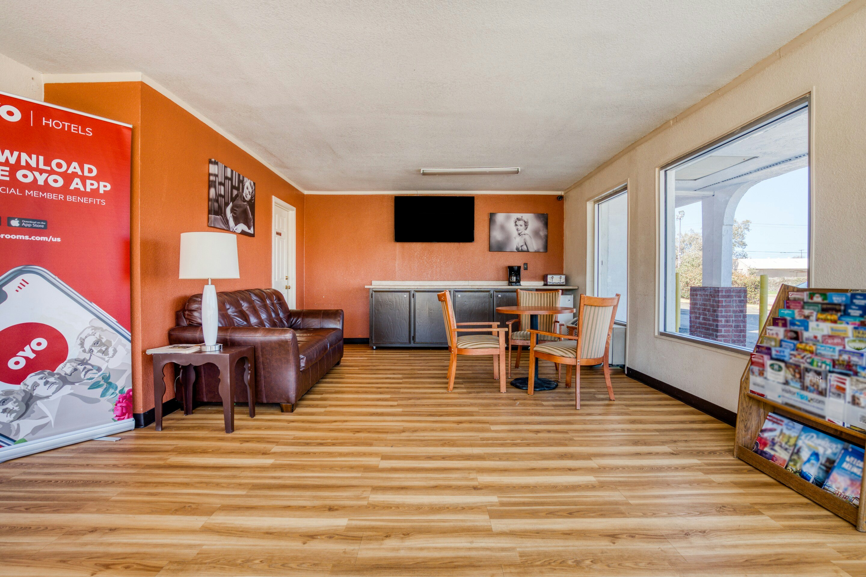 OYO Hotel Waco University Area/ I-35 — 3