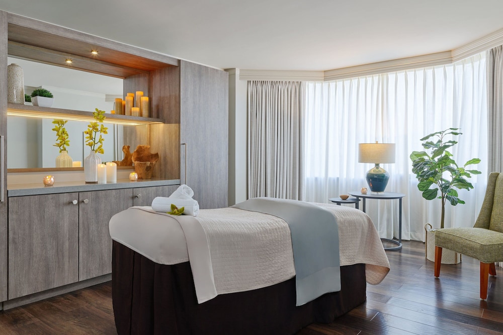 The Whitley A Luxury Collection Hotel Atlanta Buckhead 69/78