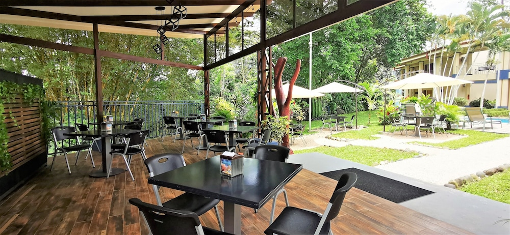 Hotel Monte Real 49/63