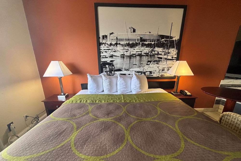 Super 8 By Wyndham Pontoon Beach Il St Louis Mo Area 18/29
