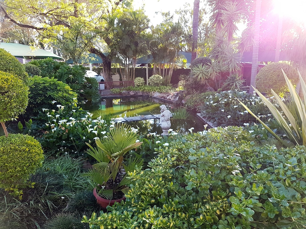 Eskulaap Hotel And Conference 20/23