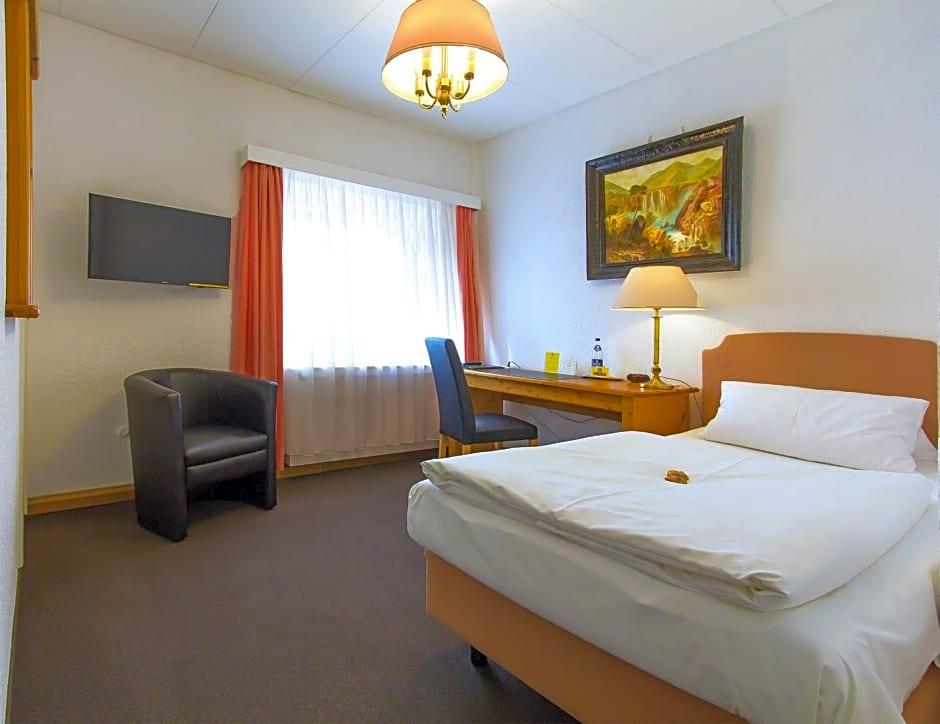 Hotel Adler 19/57