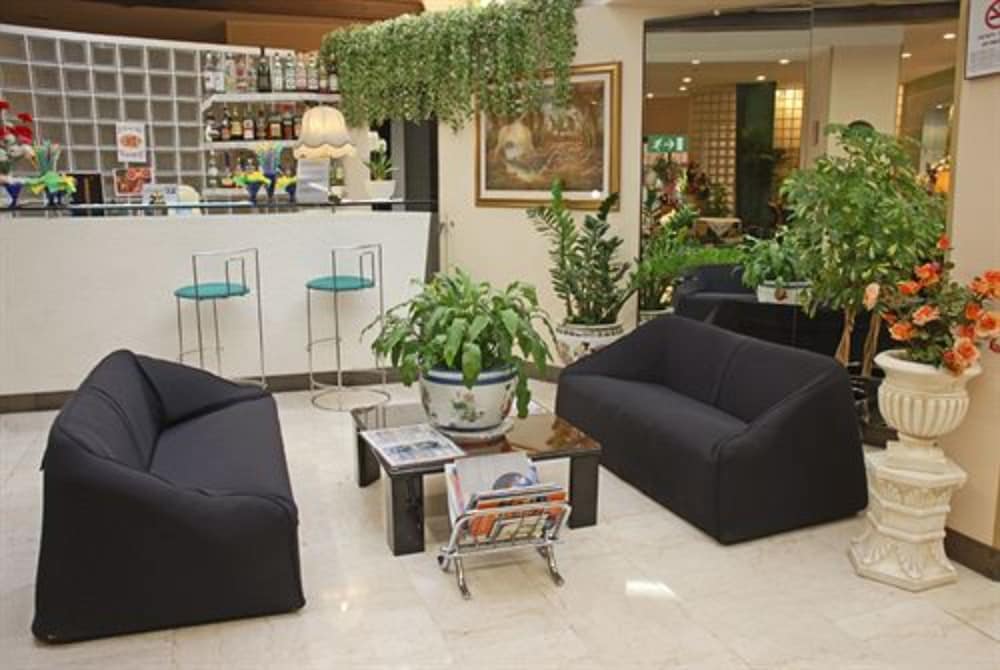Hotel Delle Nazioni 34/52