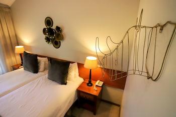 Solomon, Deluxe, King Bed