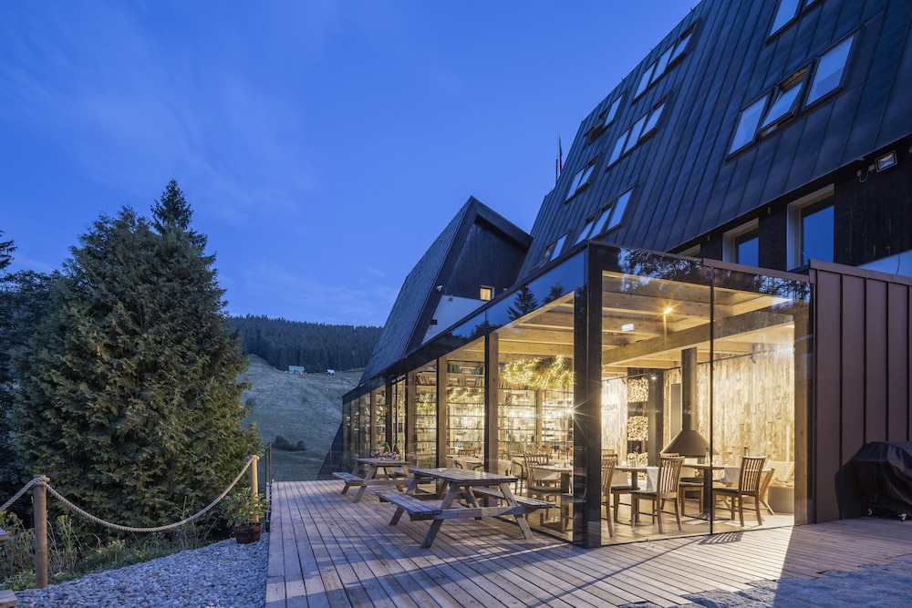 Pytloun Hotel Harrachov 4/66