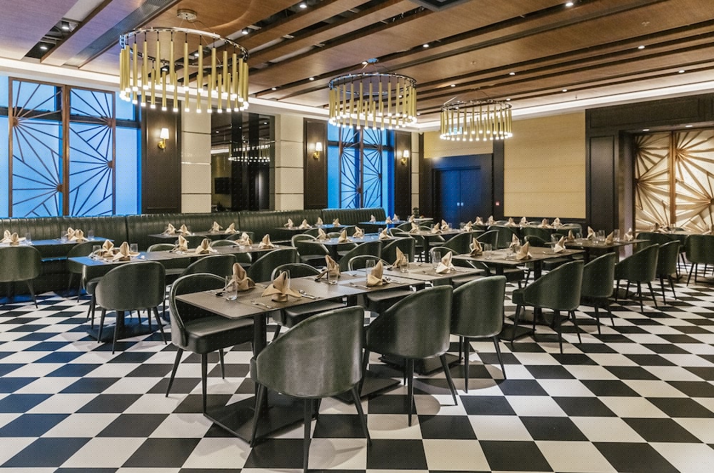 Rosedale Hotel Hong Kong 31/35