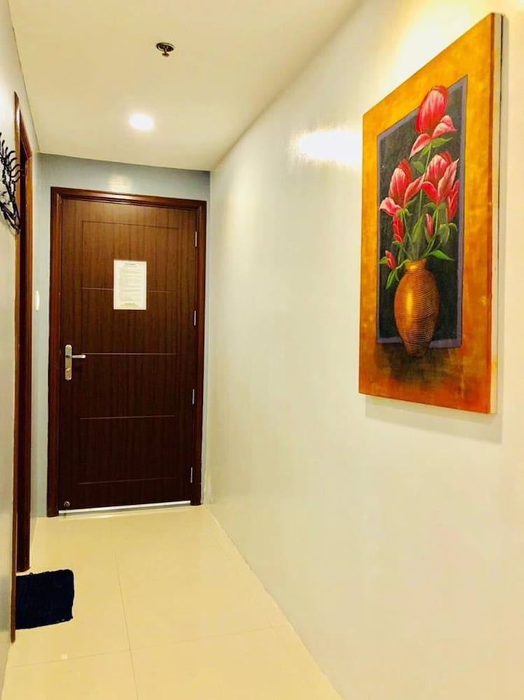 Umali Kayo At Megatower Residences 1 8/11