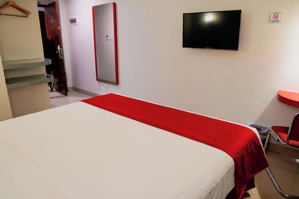 Hotel Brothers INN Merah Solo Baru 16/36