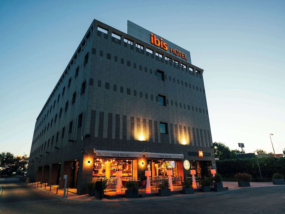 ibis Madrid Alcala de Henares La Garena 3/50