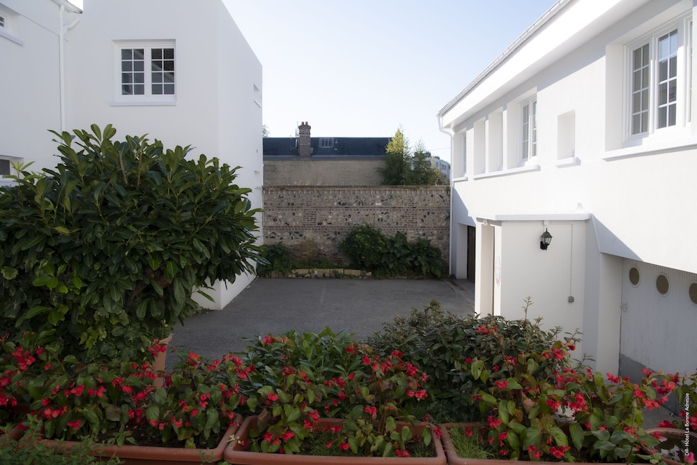 Hotel de Charme La Bonne Adresse 57/60