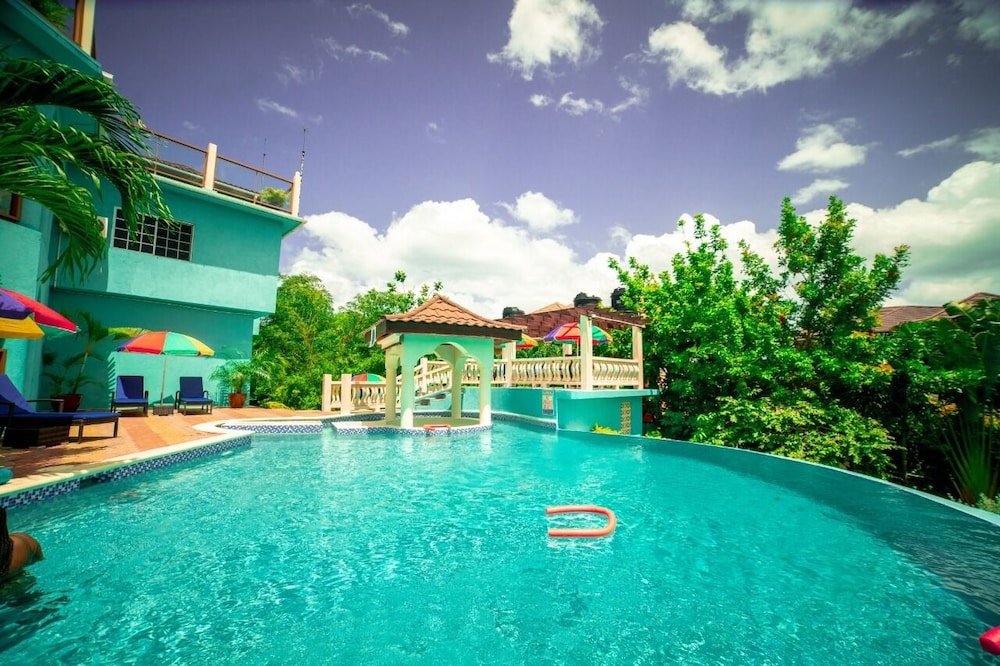 Negril Sky Blue Resorts 40/50
