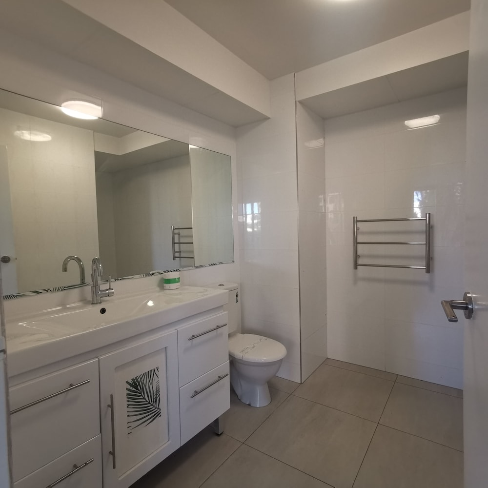 Condor Ocean View Apartments 73/74