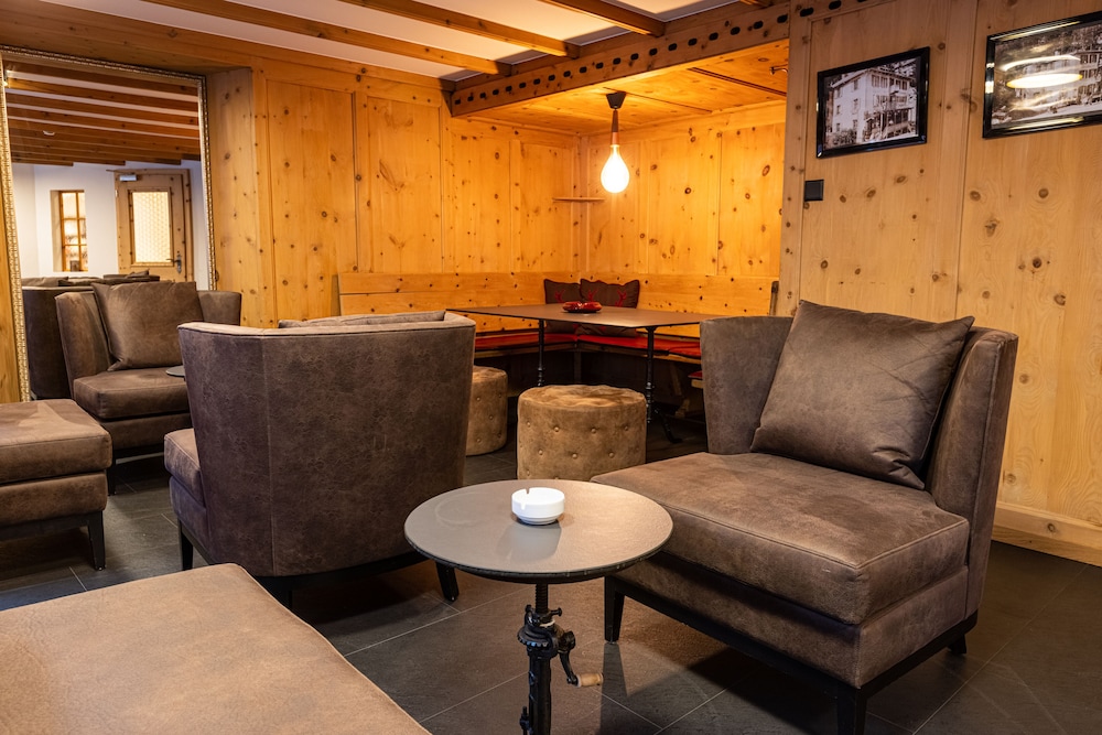 Home Hotel Arosa 19/50